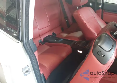 2012 BMW 328I xDrive z USA, uszkodzony, nr VIN WBAKF5C58CE657743